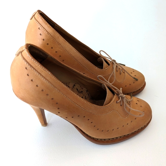 THE OFFICE OF ANGELA SCOTT Heels - Picture 5 of 11